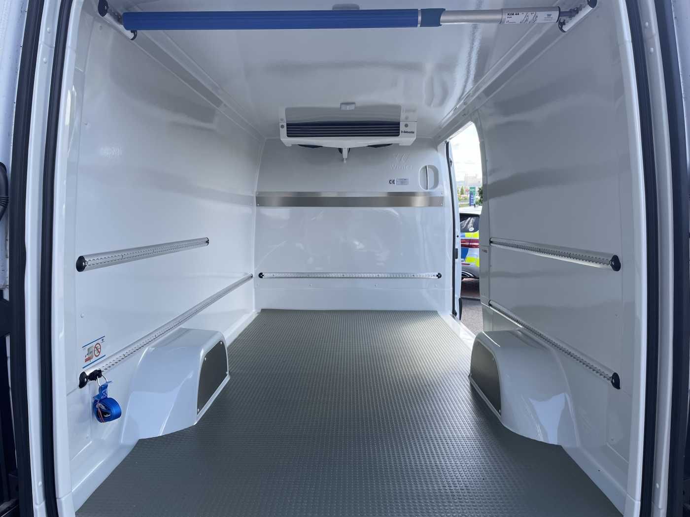 Fahrzeugabbildung Mercedes-Benz Sprinter 315 CDI Frischdienst Fahr-/Standkühlung