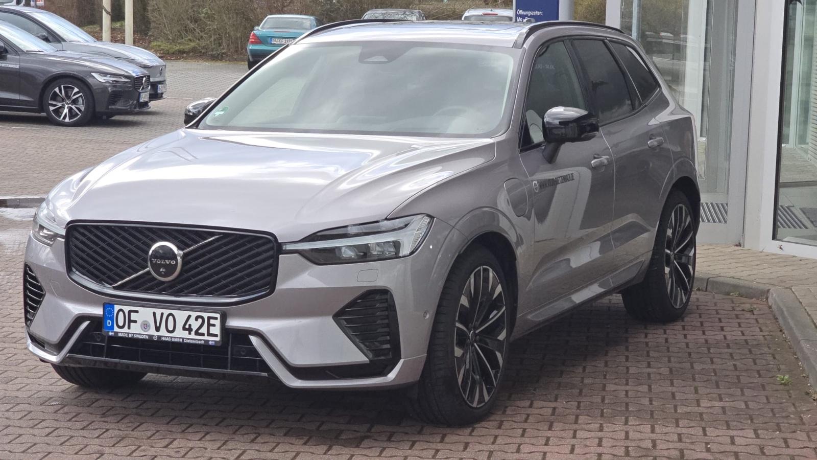 Volvo XC 60 Ultra Dark T8