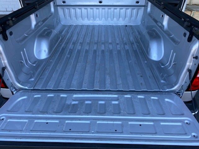 Fahrzeugabbildung Chevrolet Silverado 18er K1500 LT 4x4 Z71 SingleCab 5.3 V8