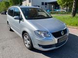 Volkswagen Touran United 1,9Tdi 7 Sitzer Navi Pdc Shz - Volkswagen Touran: 1.9