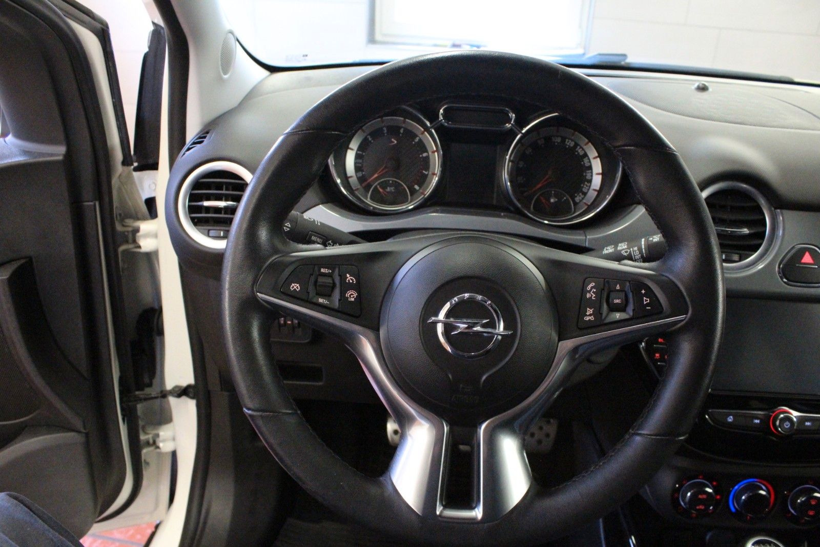 Fahrzeugabbildung Opel Adam ROCKS 1.4 Turbo* Faltdach *Winterpaket*