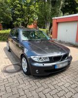 BMW E87 118i - BMW 118 aus 2005: 118i