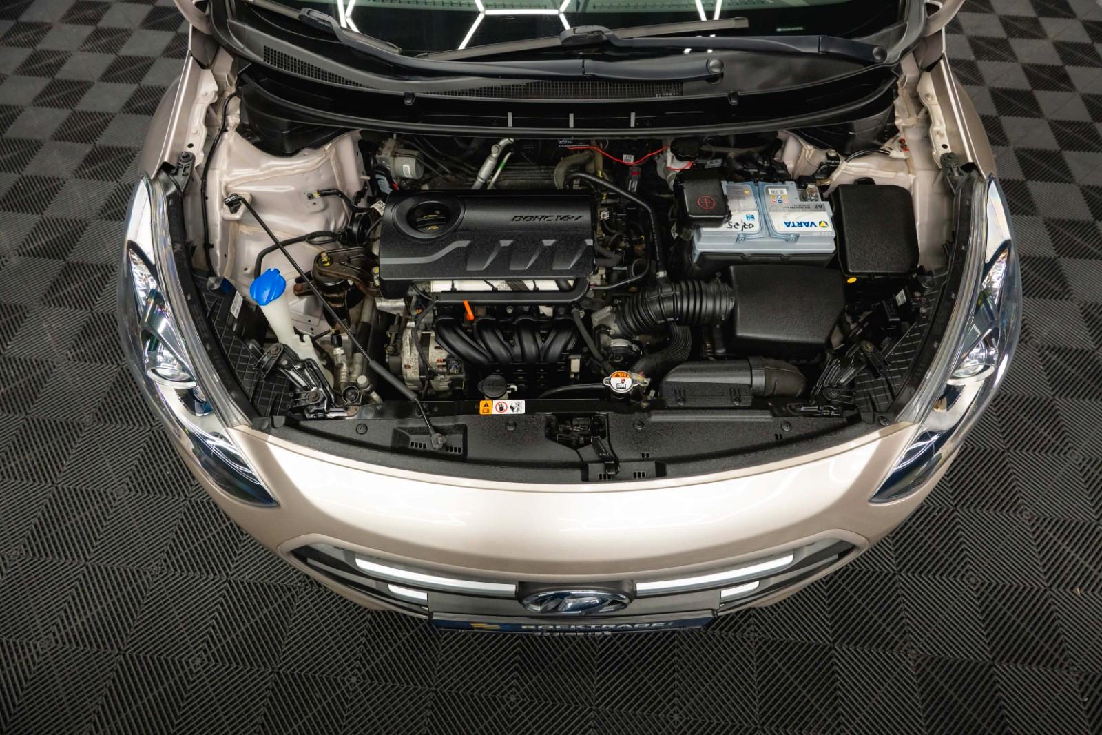 Hyundai i30 cw blue Trend | 1.Hand | LED | AHK | LHZ