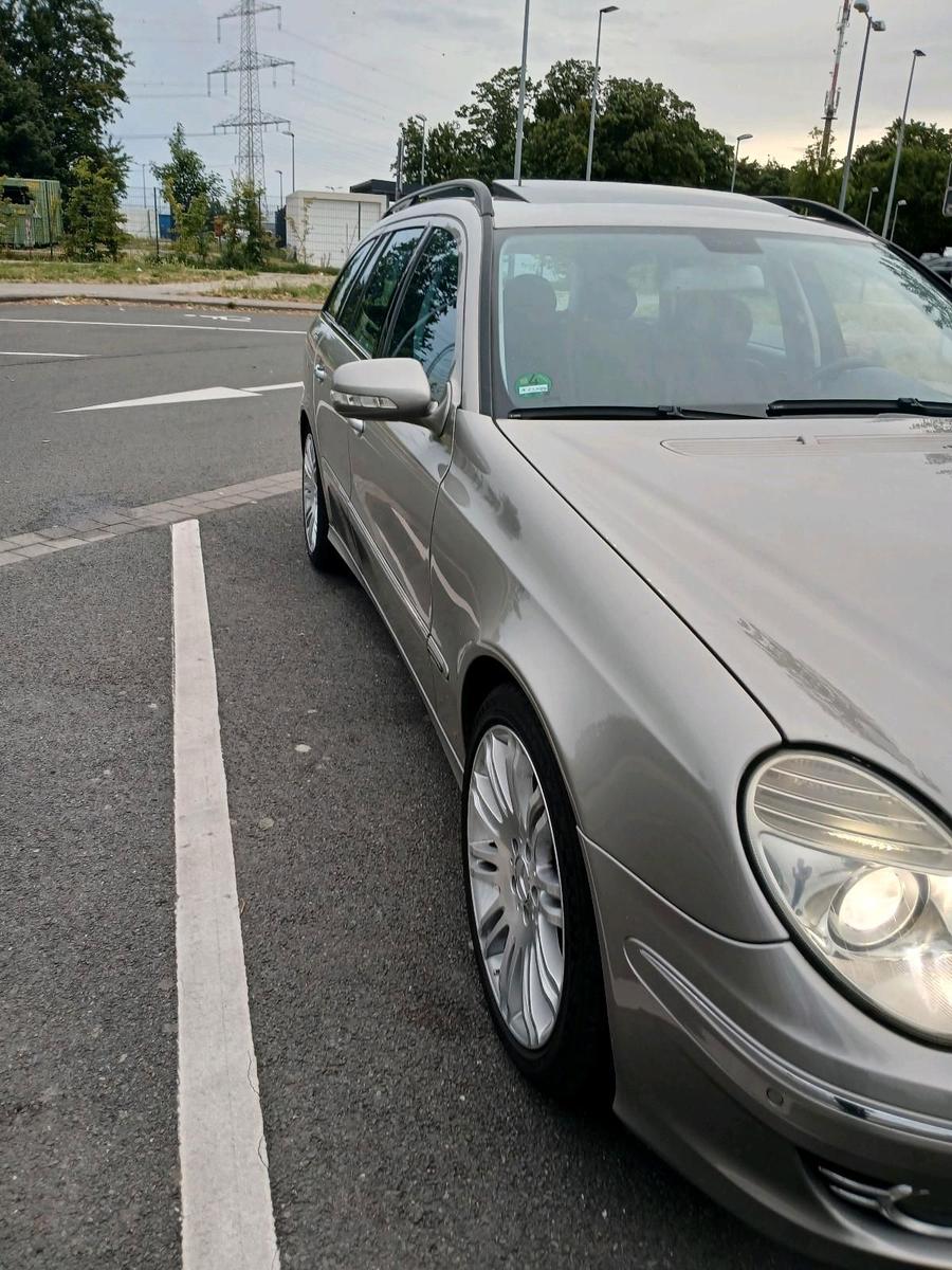 Mercedes-Benz  2006 — photo 6