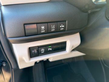 Fotografie 14 des Suzuki Swift 1.2 Comfort+ AUTOMATIK | LED | ACC