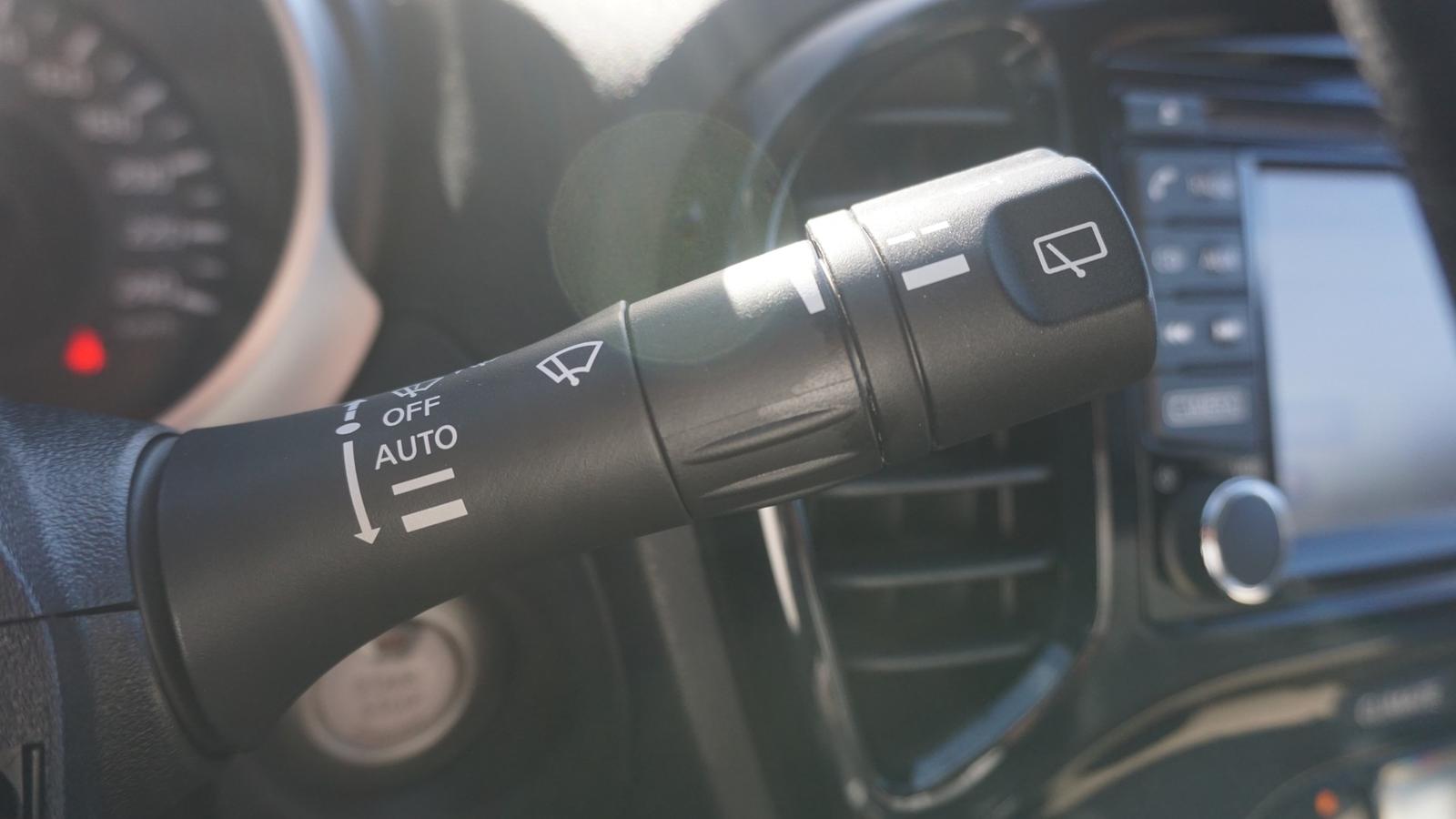 Nissan Juke 1.6 DIG-T N-Connecta 4x4 Xenon Navi Kamera