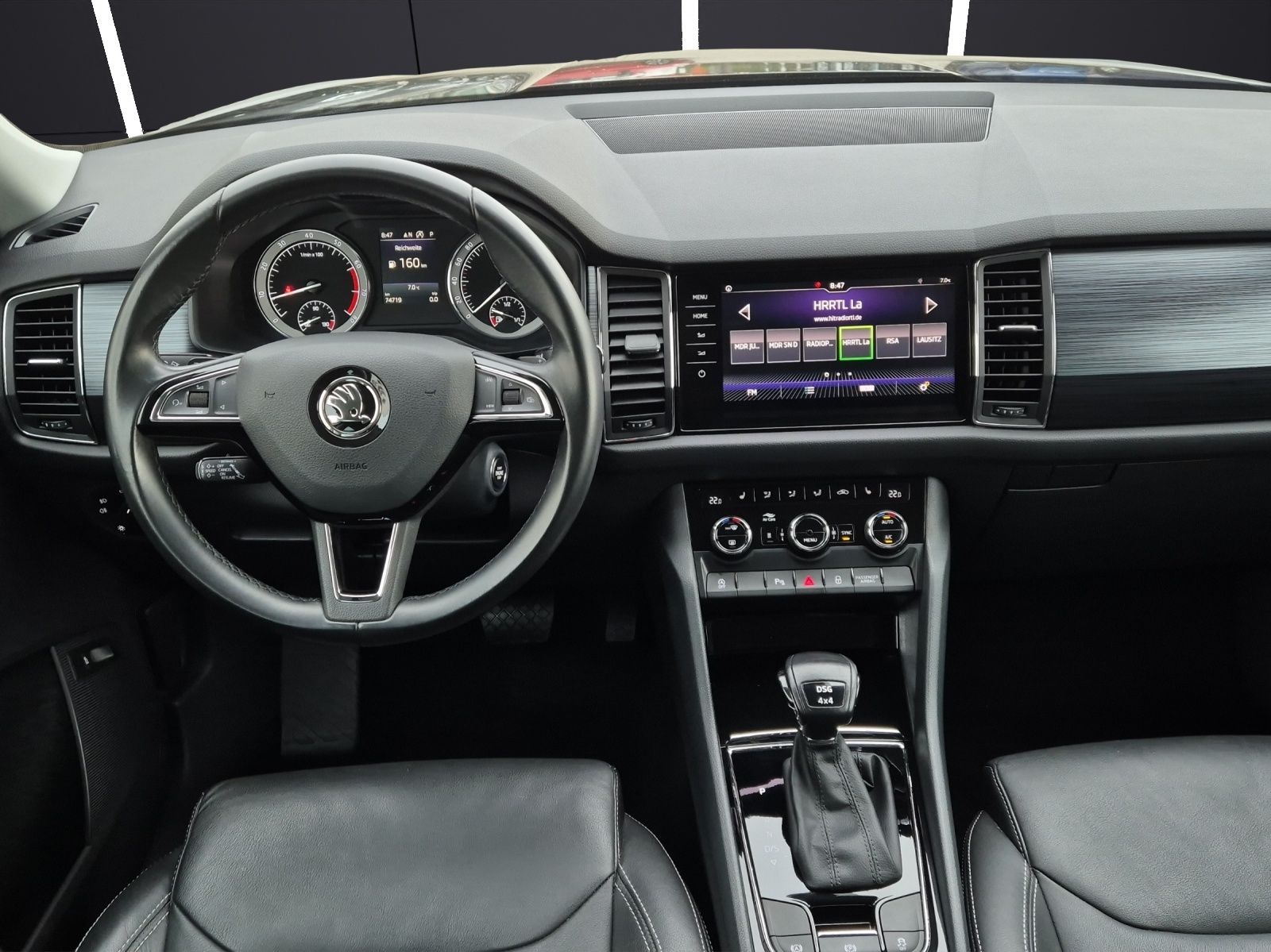 Fahrzeugabbildung SKODA Kodiaq TSI Soleil DSG 4x4 Standhzg. Navi ACC RFK