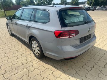 Volkswagen Passat Variant - 4
