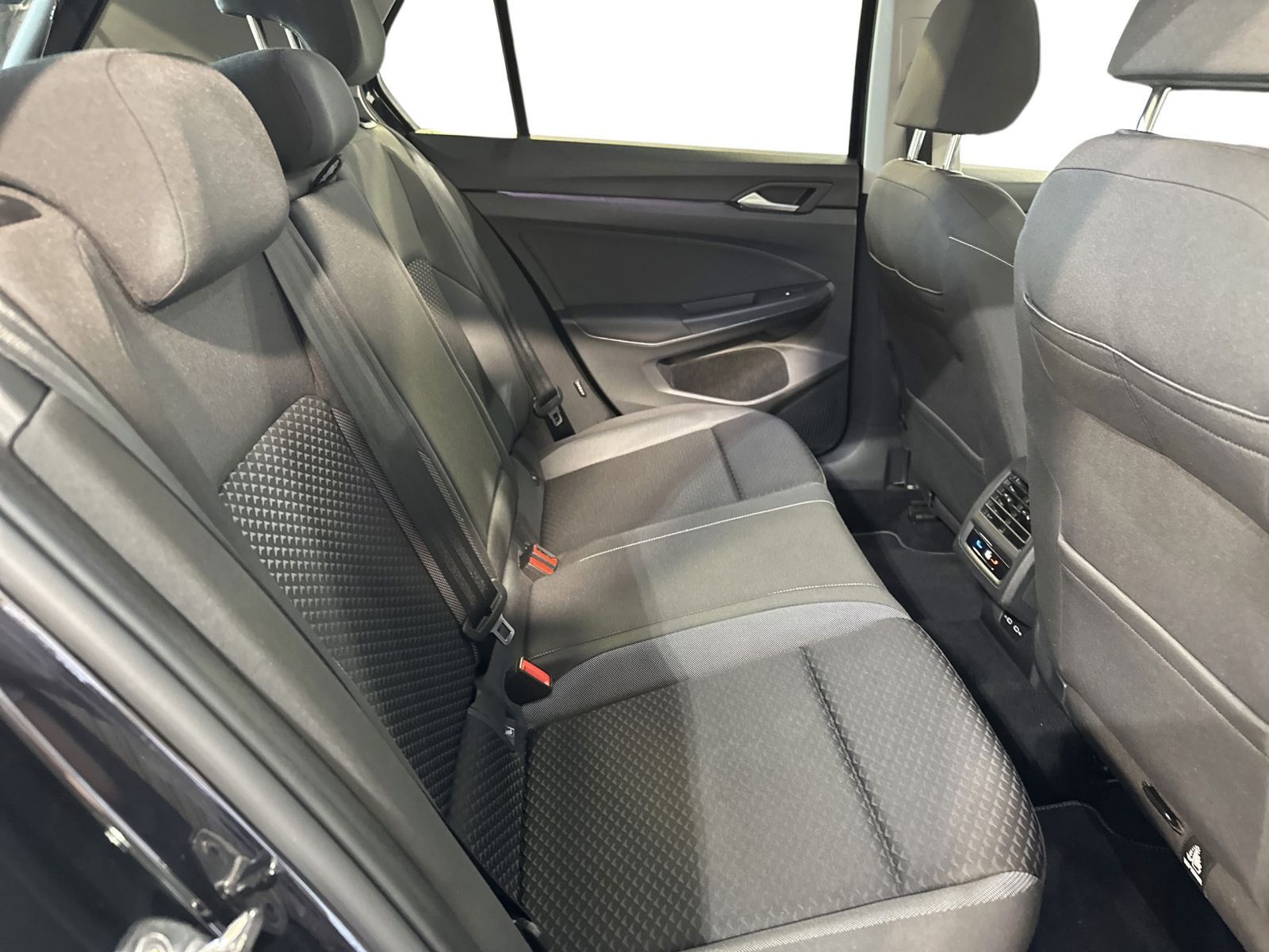 Volkswagen Golf - Bild 12
