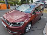 Volkswagen Golf Sportsvan 2.0 TDI 7-Gang DSG Highline AHK