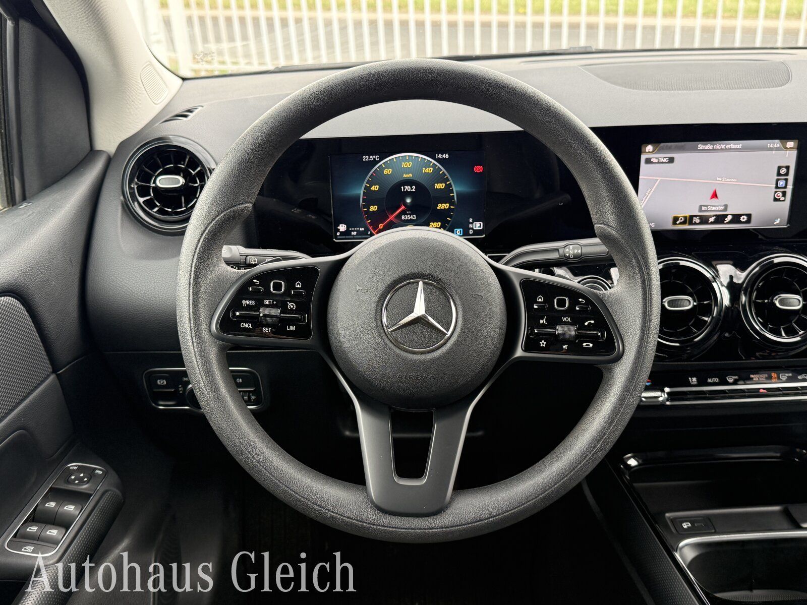 Fahrzeugabbildung Mercedes-Benz B 180 d (EURO 6d-TEMP) Navi/Autom./Klima/Sitzhzg