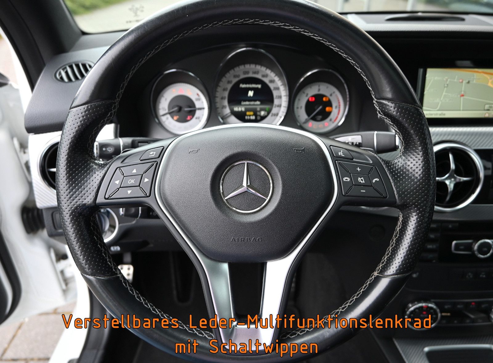 Fahrzeugabbildung Mercedes-Benz GLK 220 CDI 4MATIC 7G-Tr. AMG °AHK°PANO°KAMERA°