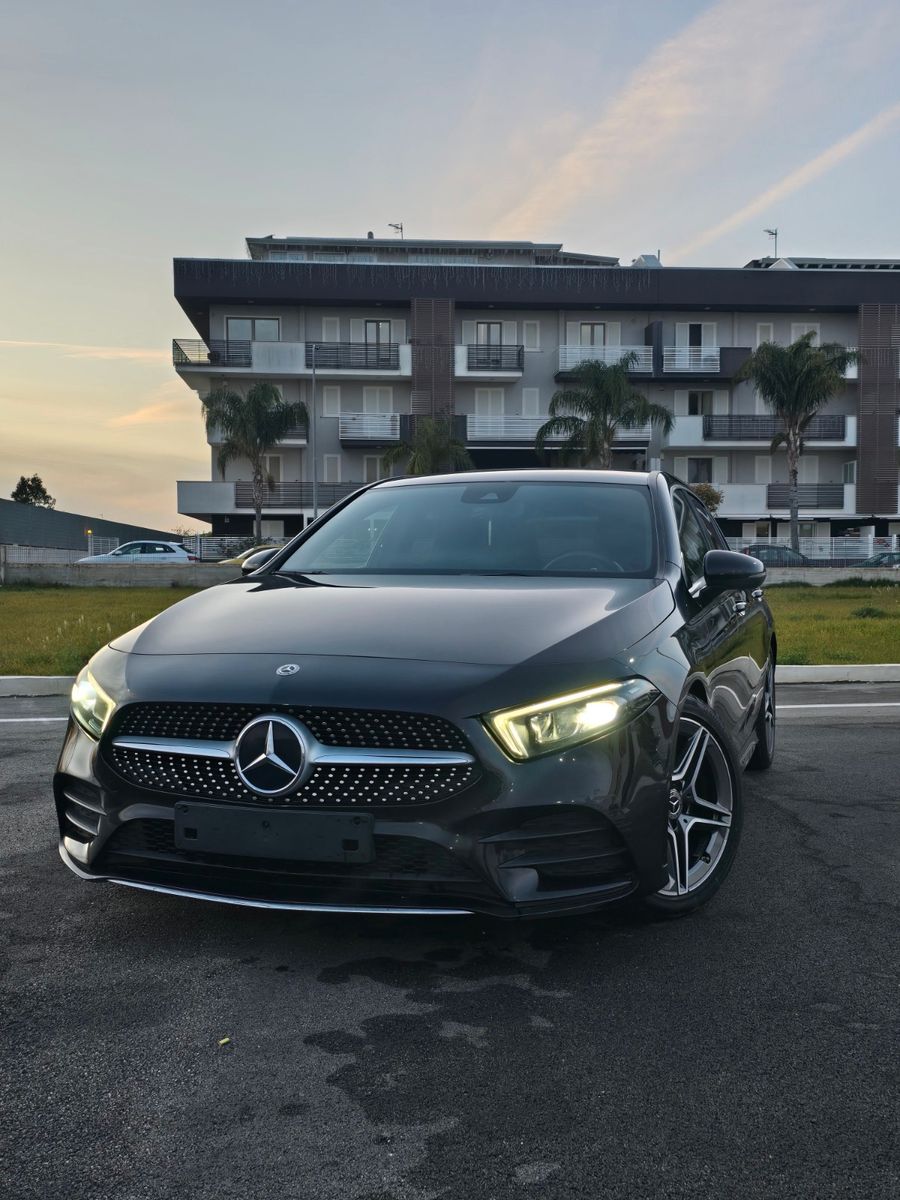 MERCEDES-BENZ A 220 d DCT - Premium