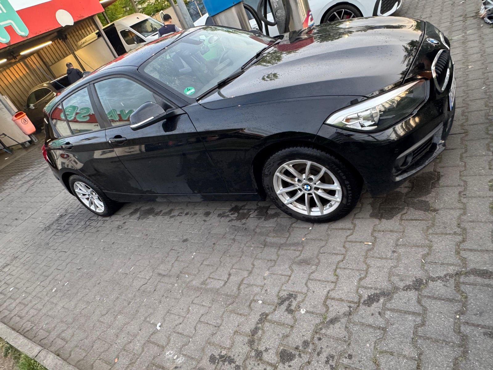 BMW 118