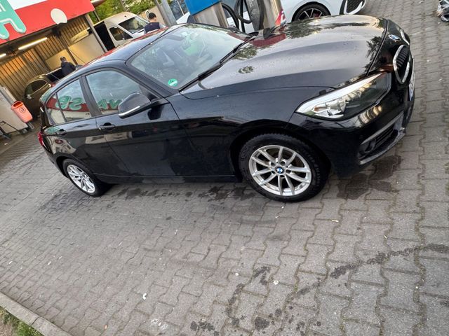BMW 118