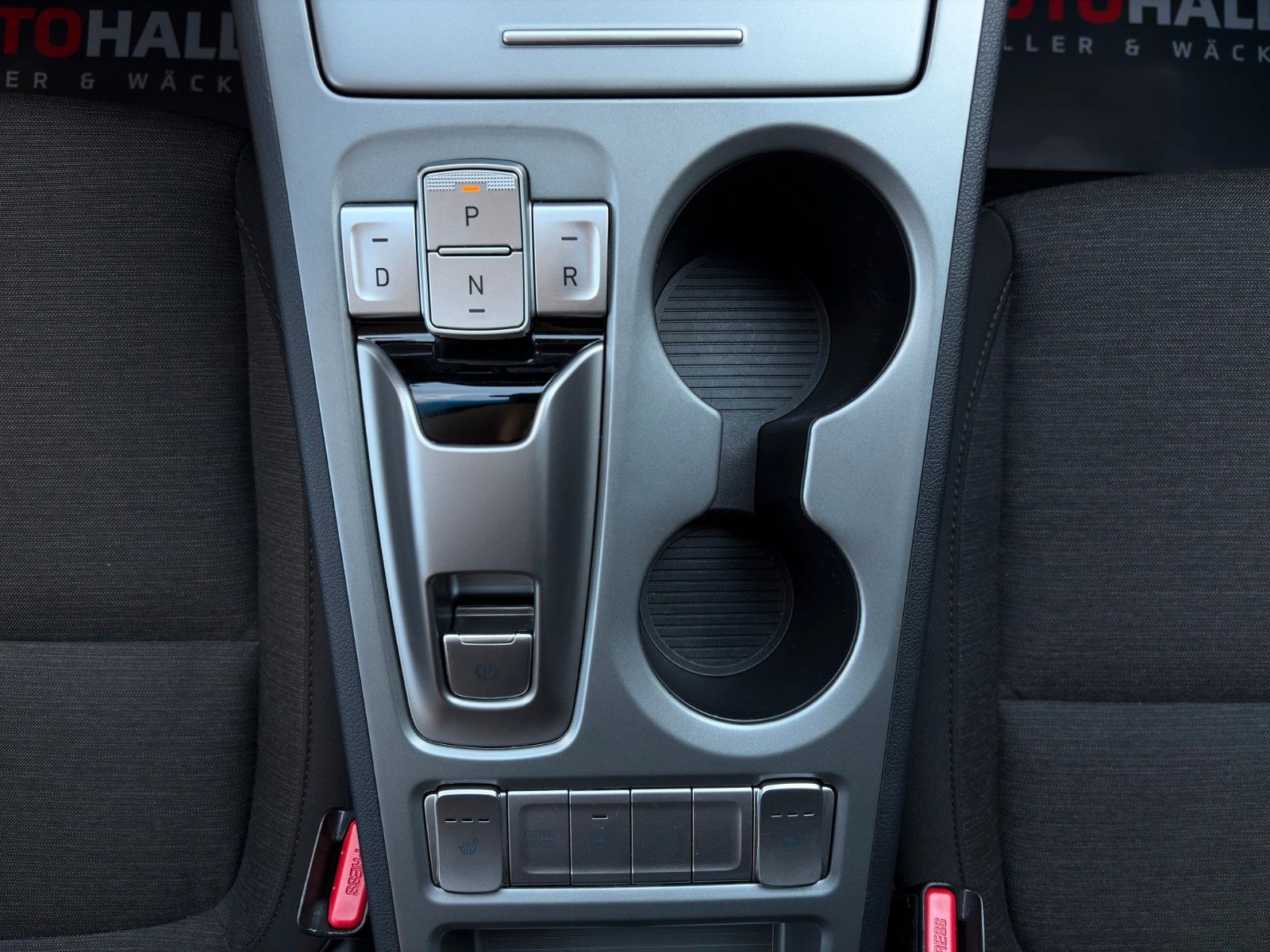 Fahrzeugabbildung Hyundai Kona E Edition30+ LKAS CarPlay Krell Navi Kamera