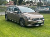 Volkswagen Golf Sportsvan VII Allstar*1,2TSI*110PS*DSG*NAVI - : Gold, Limousine
