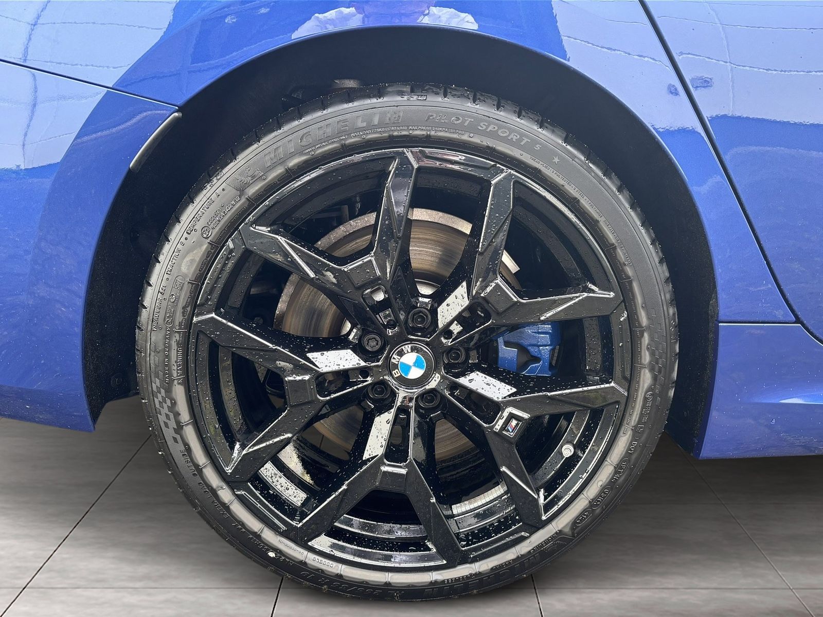 BMW 330 - Bild 10