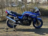 Kawasaki Unverbastelte ZRX1200S mit wenigen Kilometern - Offers matching your search criteria