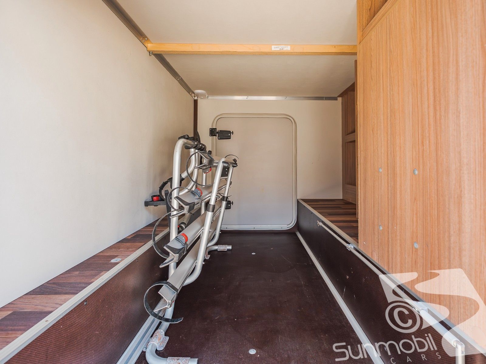 Fahrzeugabbildung Weinsberg CaraHome 700 DG Markise Media Paket