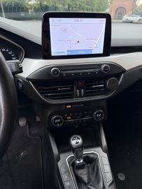 Ford Focus - 10