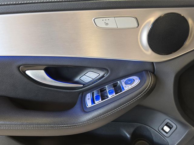 MERCEDES-BENZ C 300 — Foto 14