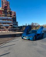 BMW i8 Coupe/ 31.000km/Electric Blue/Unfallfrei