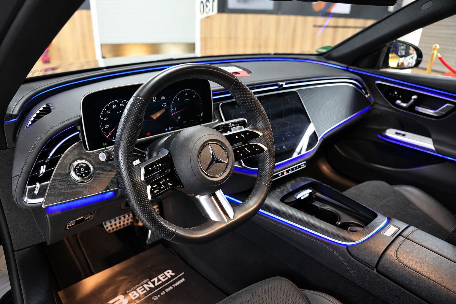 Fahrzeugabbildung Mercedes-Benz E E 220d*AMG*Ambiente*360°*Digital Light*Virtual