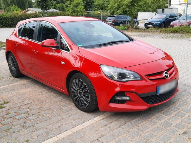 Opel Astra mit komische Zulassung