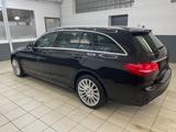 Mercedes-Benz C 400 C T-Modell C 400 T 4Matic - Mercedes-Benz C 400 mit Benzin-Antrieb: Kombi, Automatik