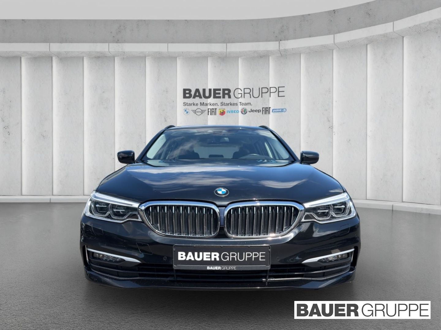 BMW 520 d Touring LED HiFi Head-Up Driving Assistant imagem 2