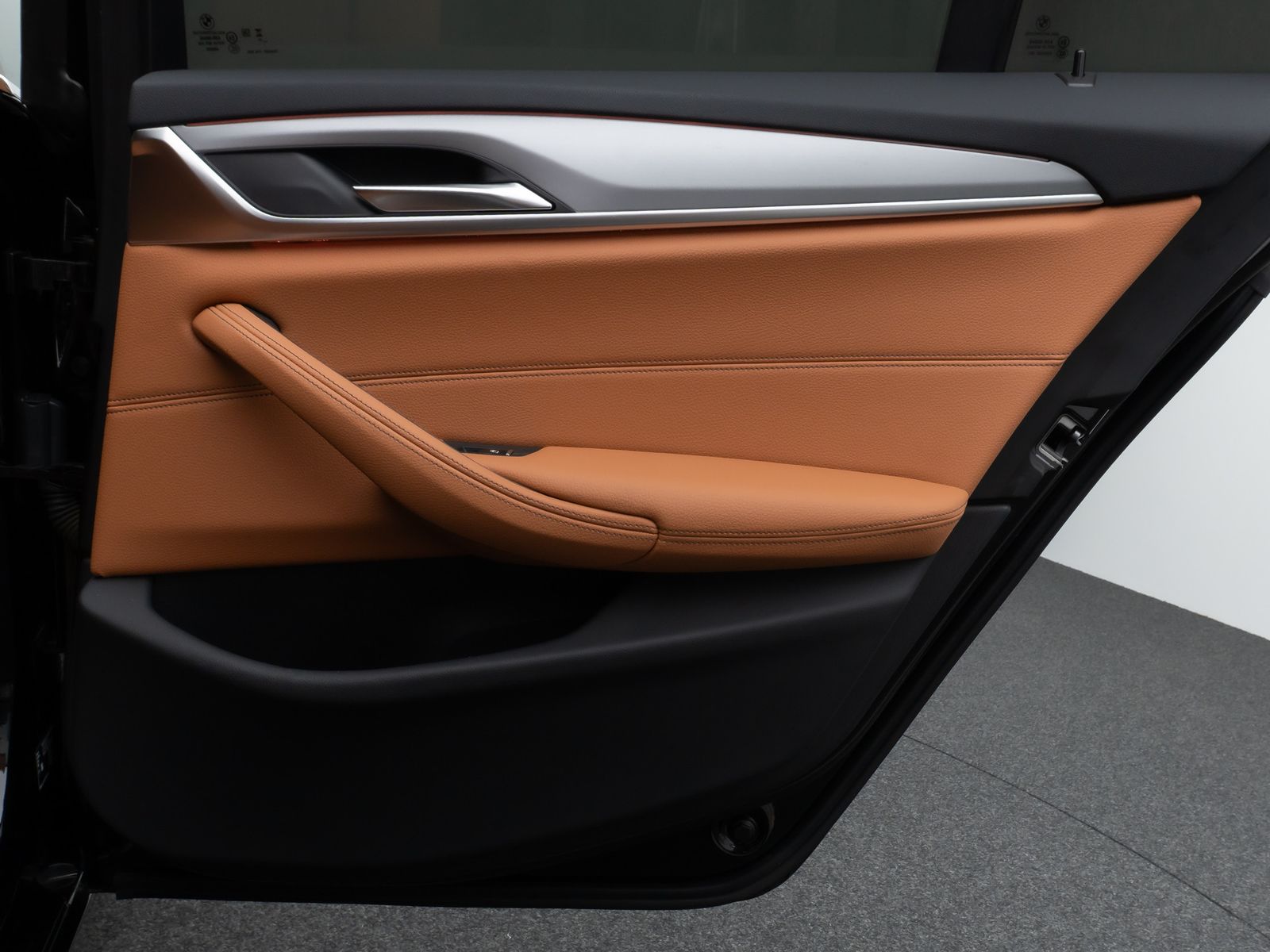 Fahrzeugabbildung BMW 520d Panoram Kamera DAB HiFi 4xKlima Leder Sport