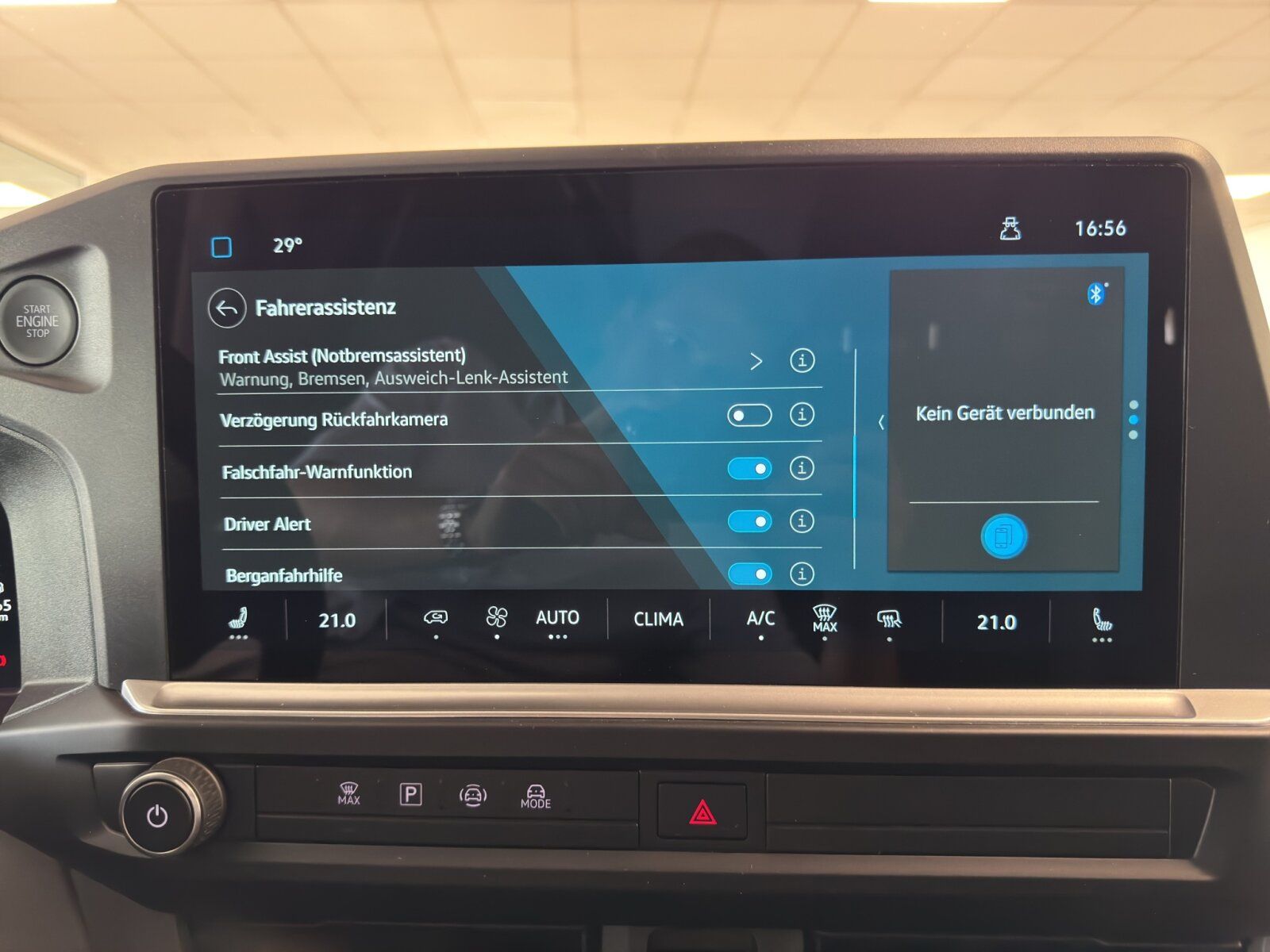 Fahrzeugabbildung Volkswagen Transporter Kasten 2.0 TDI KR 6-Gang AHK APP GJR