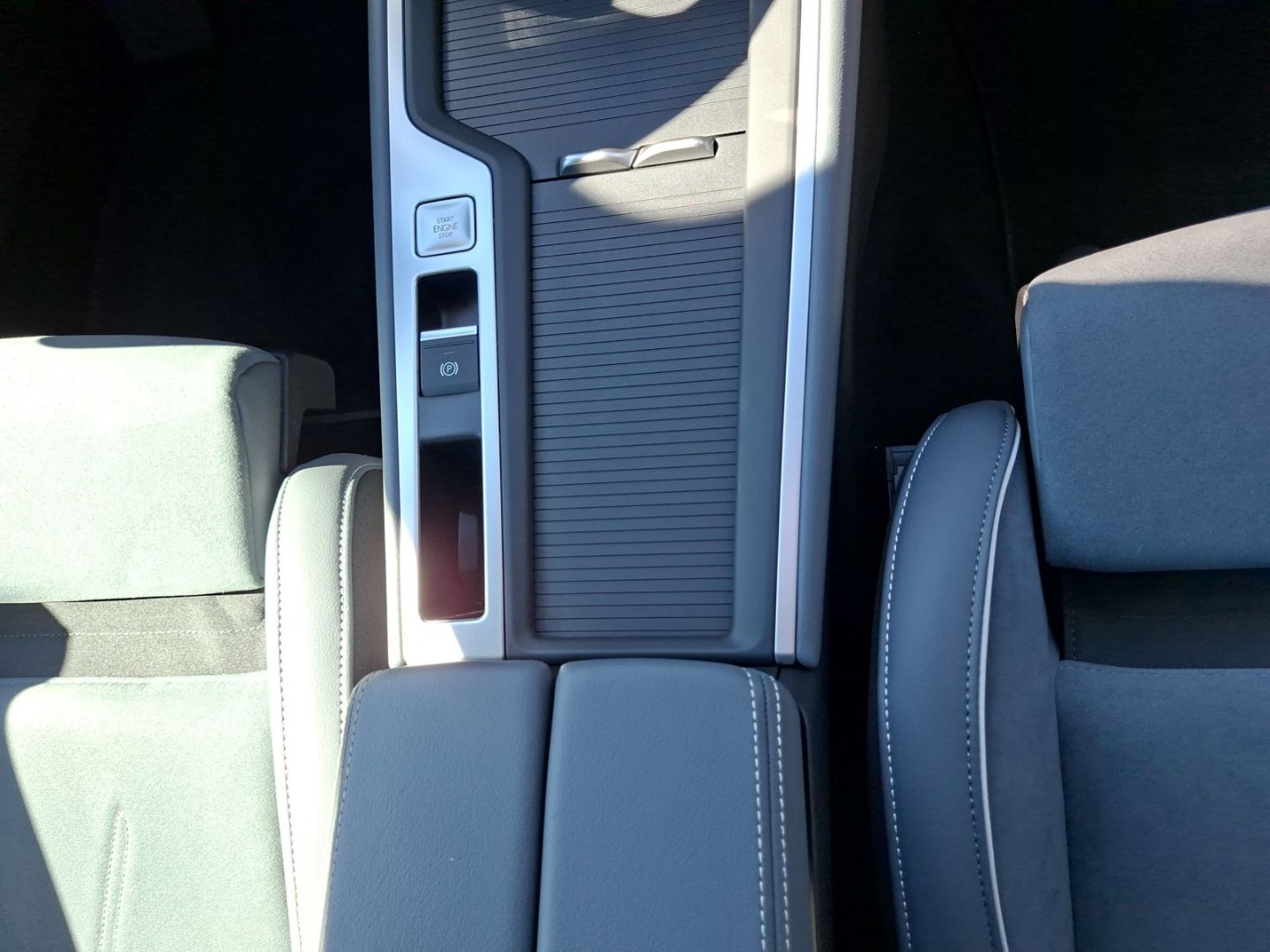 Passat Variant 2.0 TDI Business *KEYLESS*SHZ*