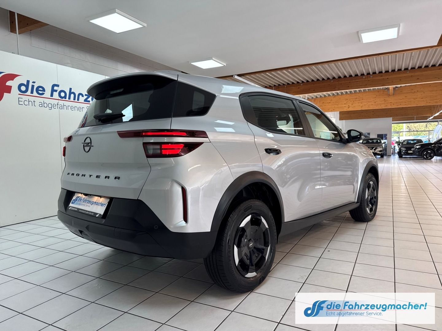 Fahrzeugabbildung Opel Frontera Electric Edition 83 kW Digitales Cockpi