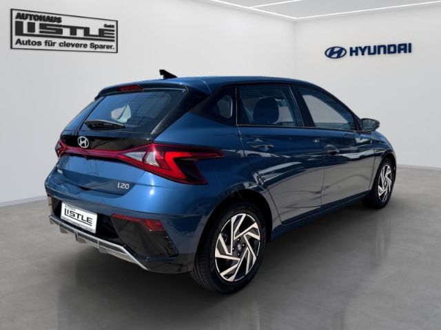 Fahrzeugabbildung Hyundai i20 1.0 T-GDI (90 PS) 7-DCT+Komfort-Paket+Bose