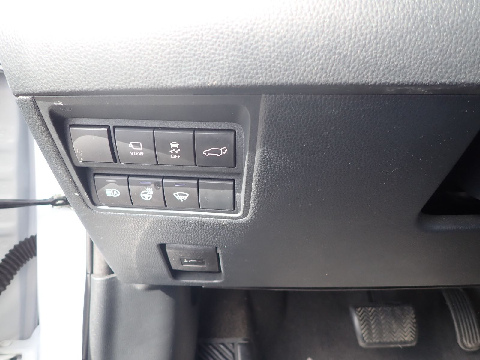 Fahrzeugabbildung Toyota Yaris Cross 1.5 Hybrid Elegant 4X2