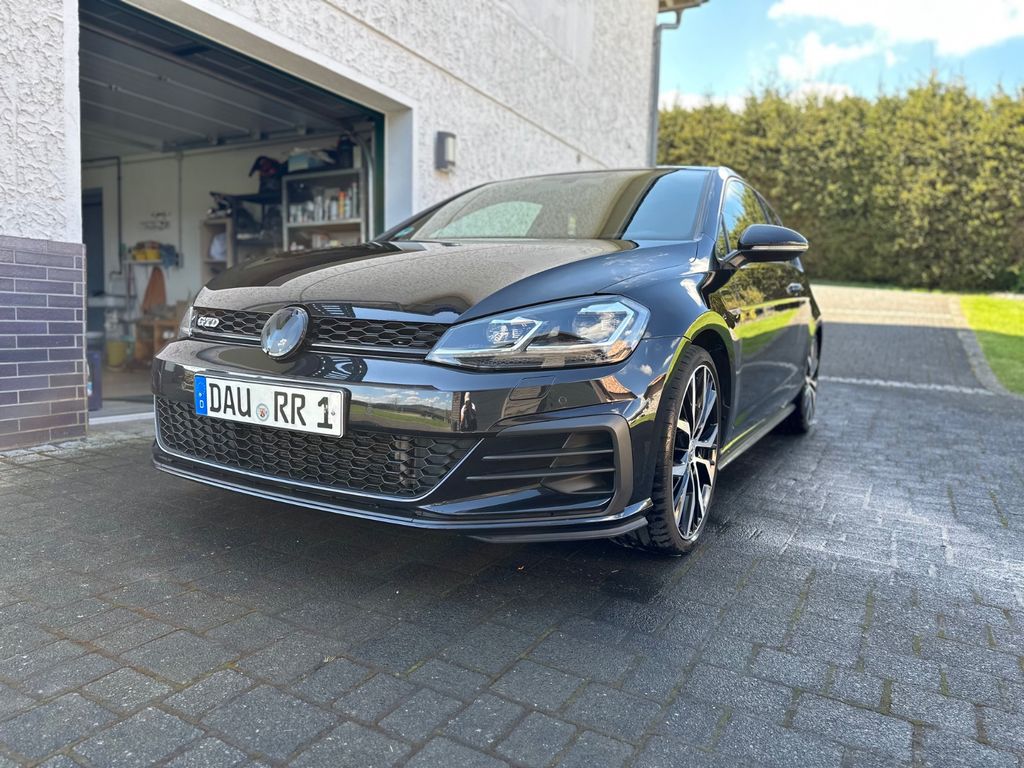 Image of Volkswagen Golf