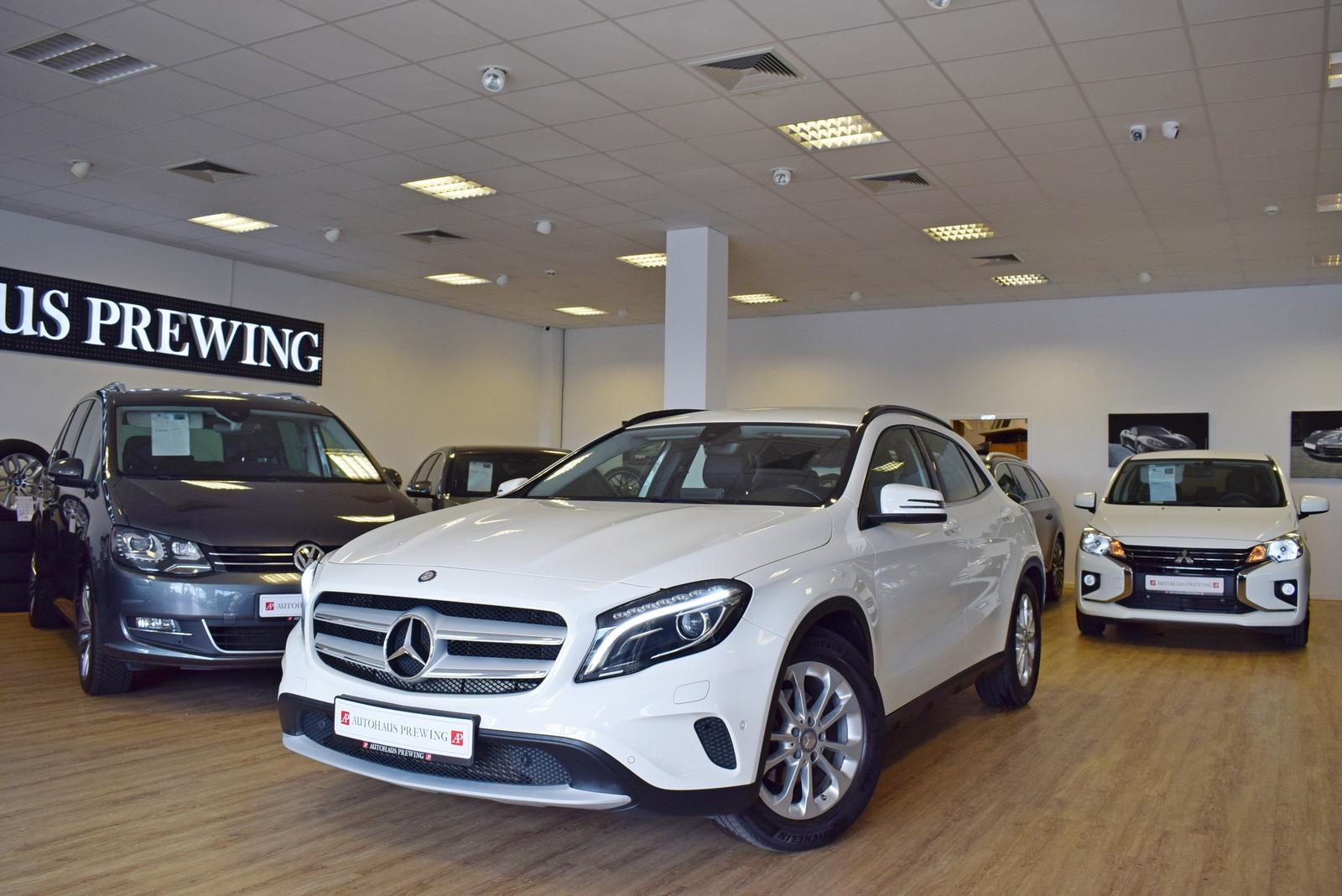Mercedes-Benz GLA 180 NAVI/KAMERA/EL.HECKKL./Bi-XENON/2.BESITZ