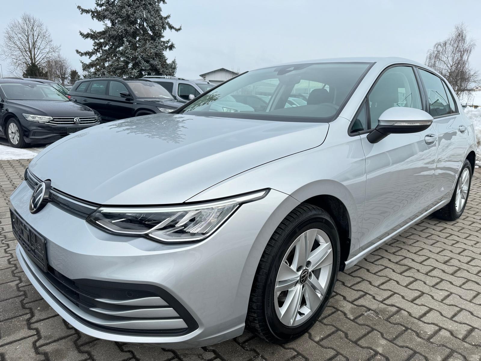 Volkswagen Golf Lim 2.0TDI Life Navi Kamera PDC Alu