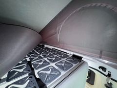 BUERSTNER Copa 500-Autm-Markise-Dieselheizung-Küche