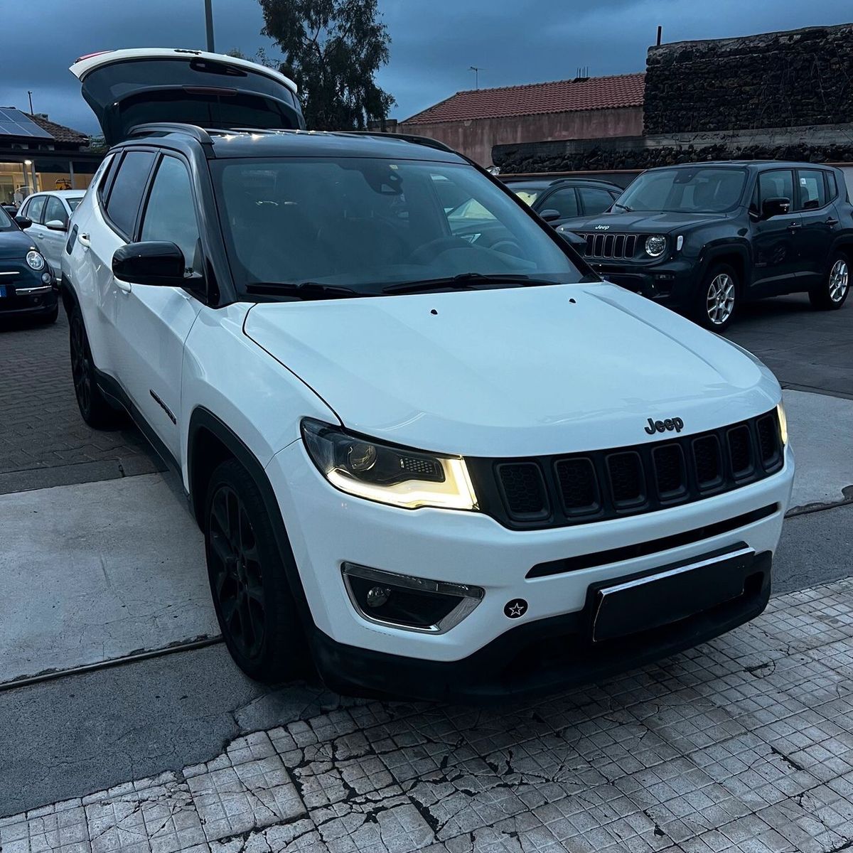 Jeep Compass 1.6 Multijet II 2WD S imagem 2