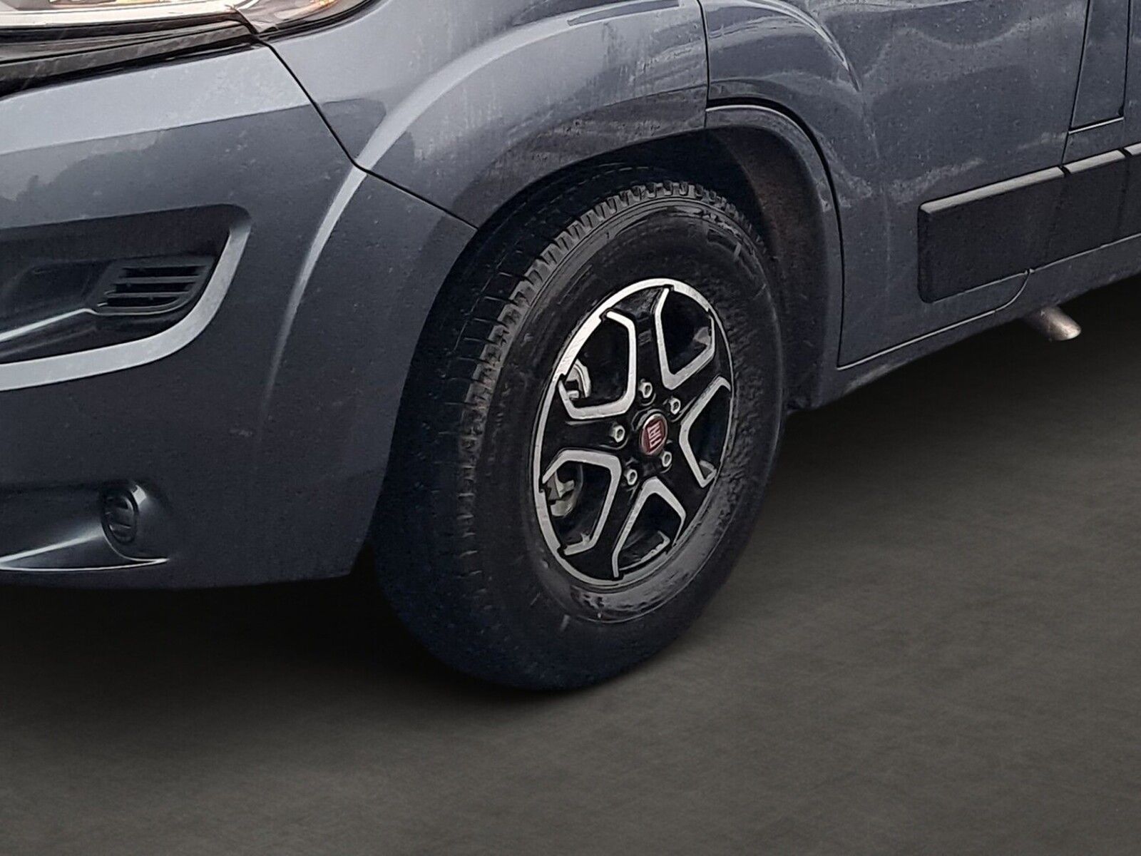 Fahrzeugabbildung Karmann Dexter DE 600 Automatik, Alu Felgen, Concept Pak