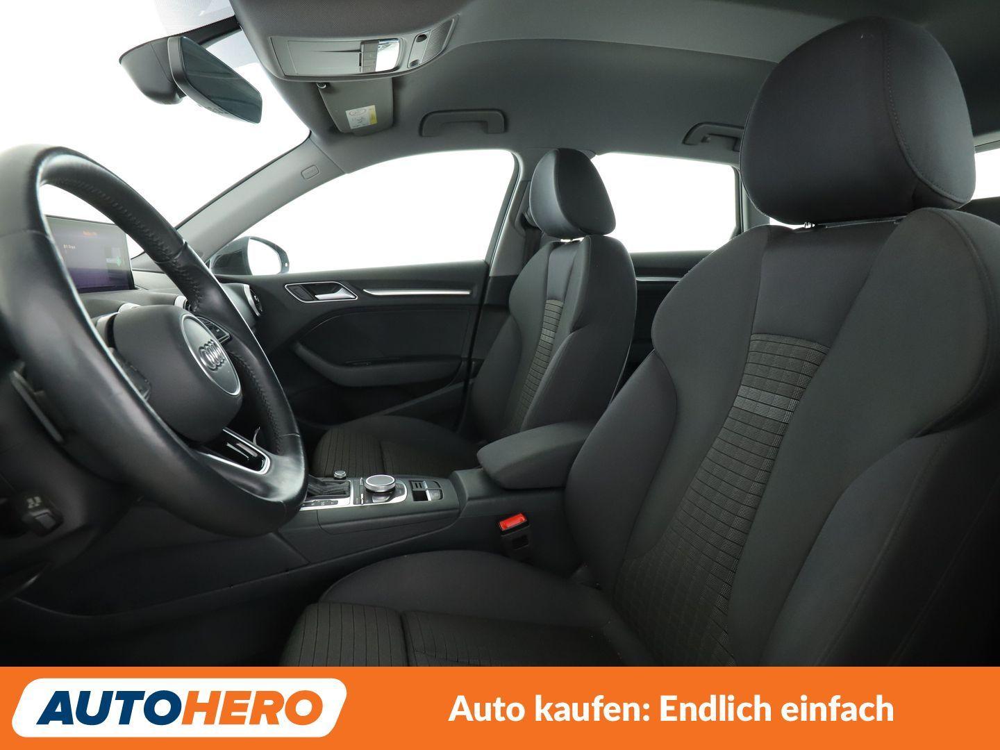 Audi A3 Sportback 35 TFSI Sport Aut. *NAVI*BI-XENON*