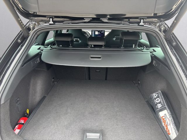 Leon ST VZ 2.0 TSI 4Drive *AHK+Panodach+Navi+ACC