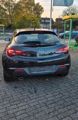 Opel Astra J GTC 1.4 Turbo - Opel Astra aus 2011: Gtc