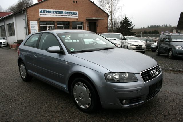 Audi A3 2.0 TDI Attraction quattro "Tüv neu"