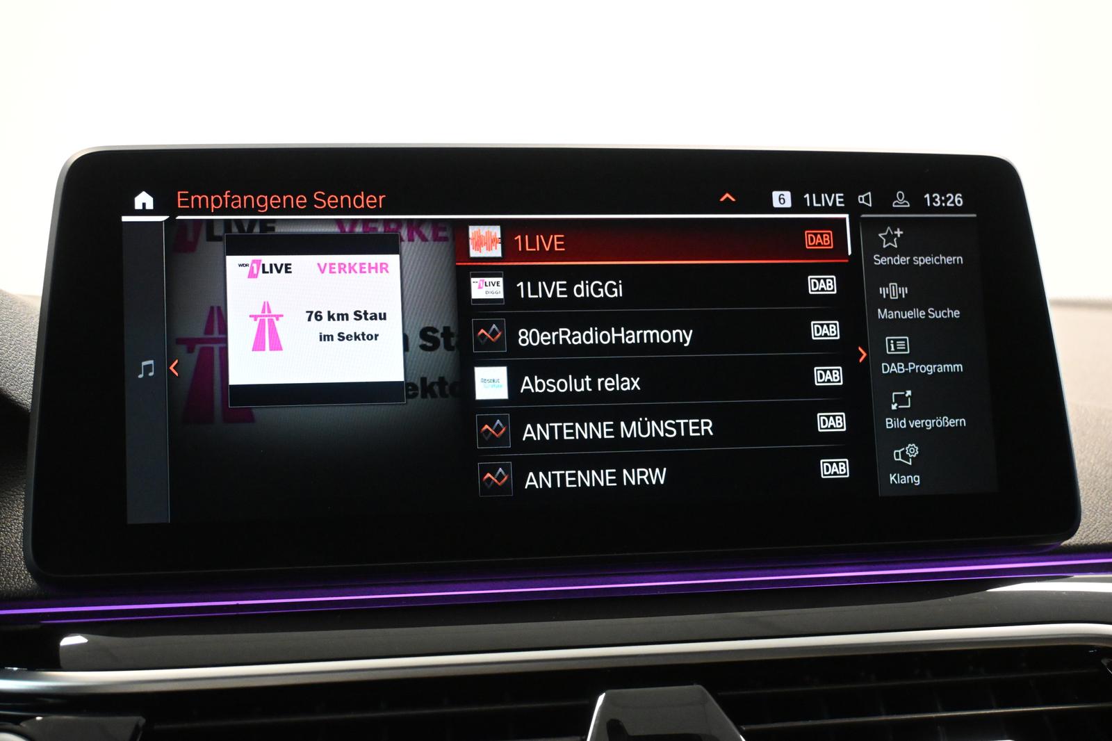 BMW 530 d *KAMERA*ACC*M LENKRAD*KEYLESS*CARPLAY *LED