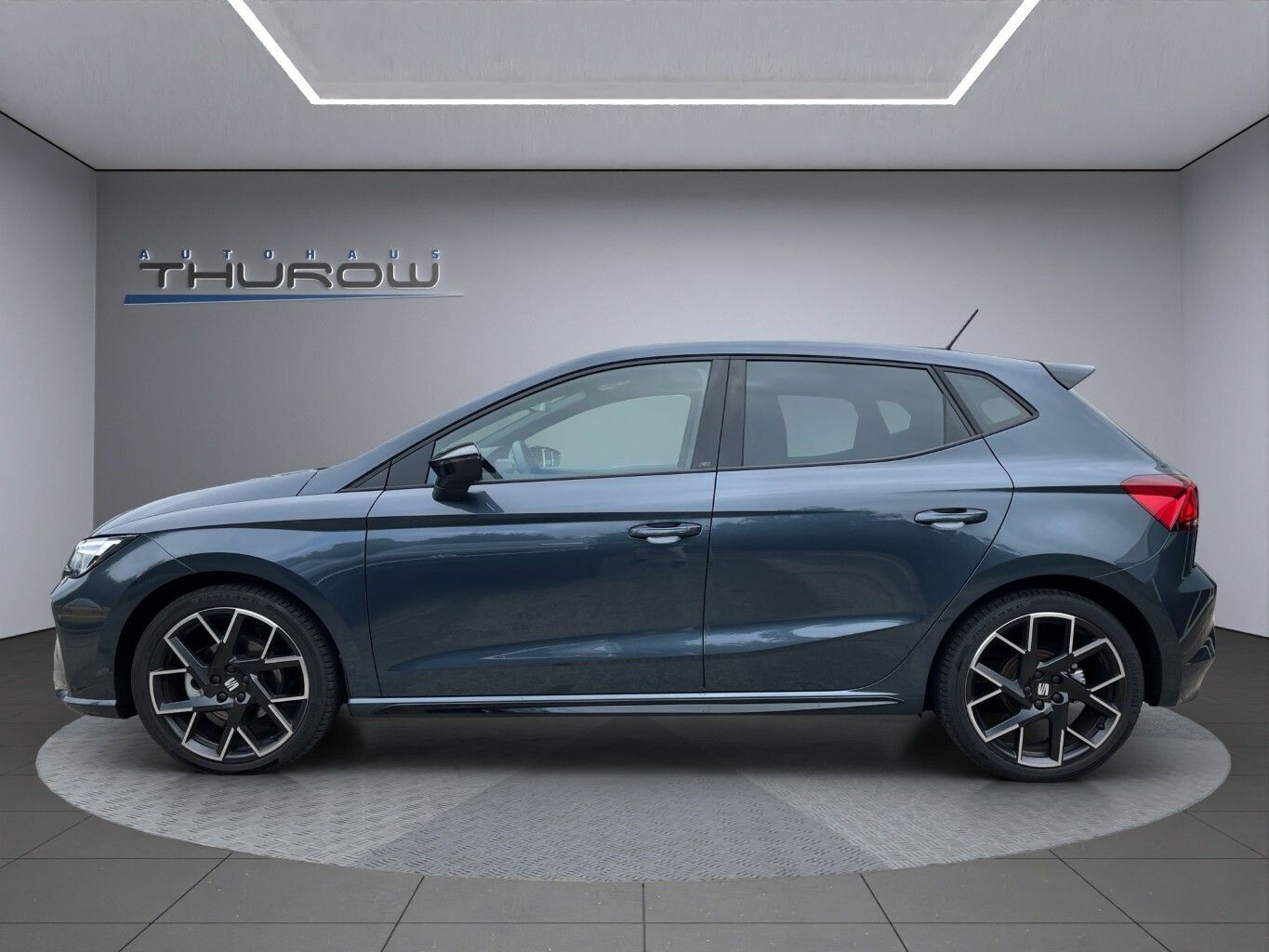 Seat Ibiza 1.0 TSI FR Black Edition DSG SH LM imagem 3
