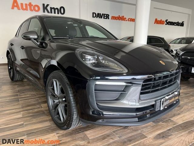 Jiný Porsche Macan 2.0 T